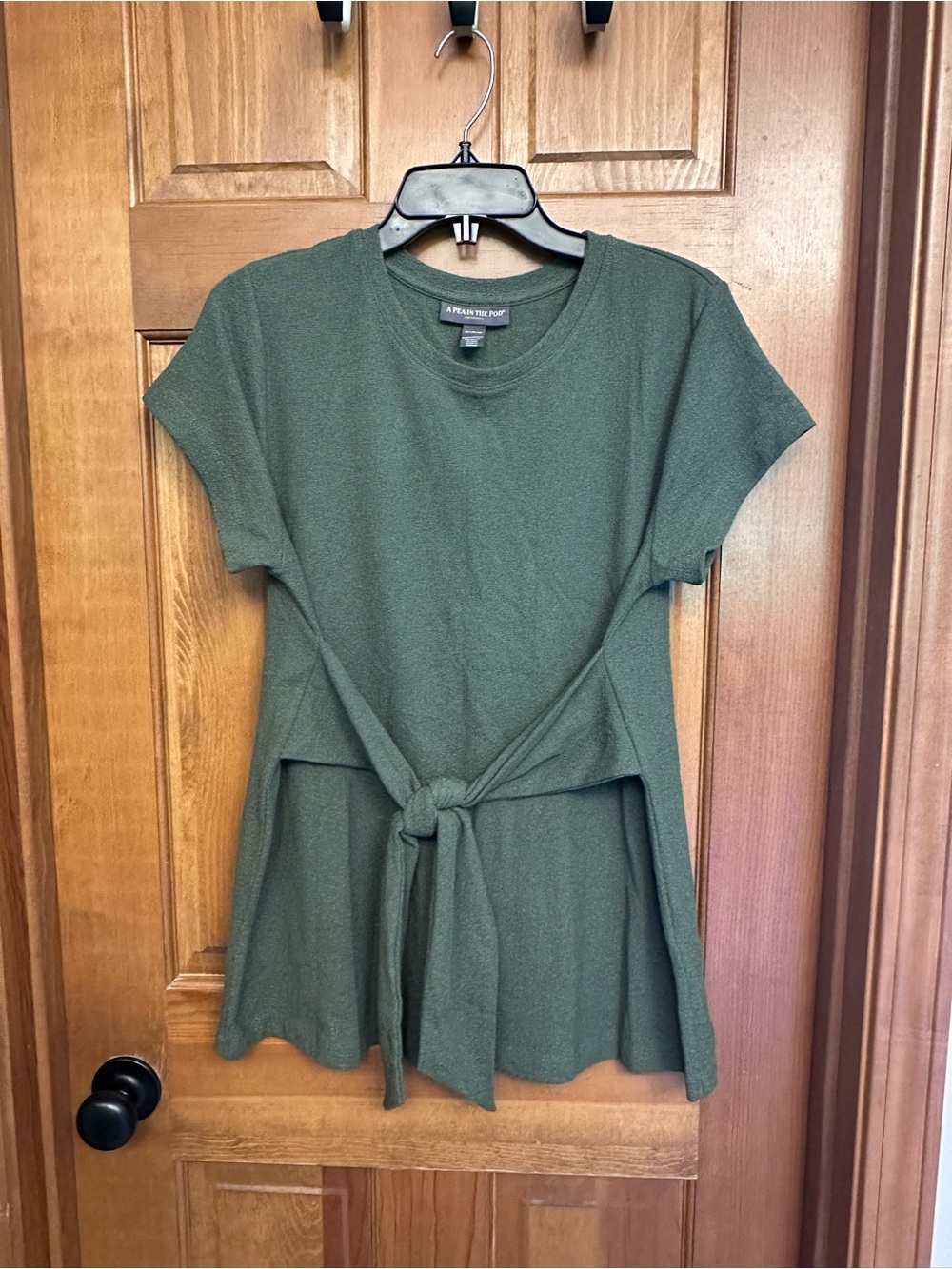 A Pea in the Pod Olive Green Short Sleeve Tie-Front Tunic Size M